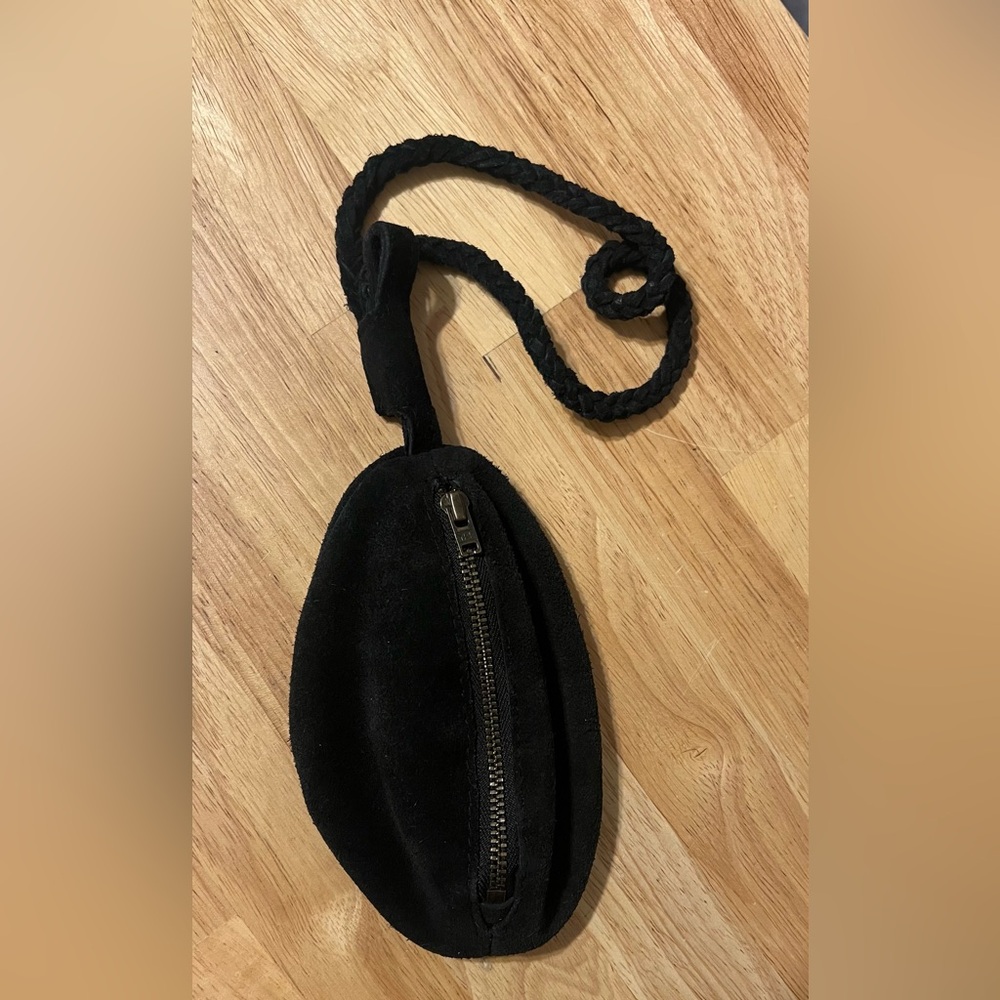 Free People NWOT Black Suede Zip Up Mini Wristlet